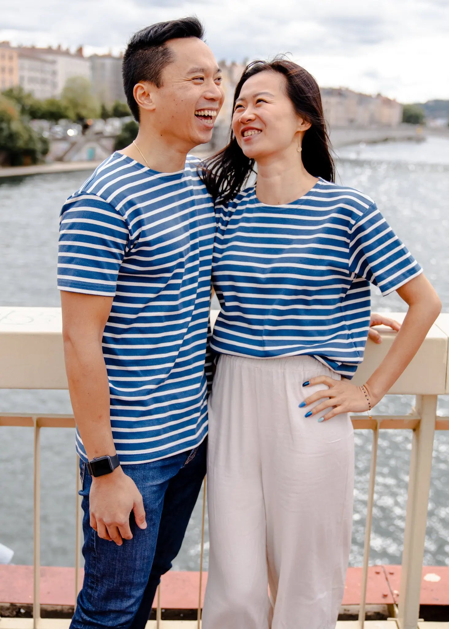 Vêtements basiques en stock