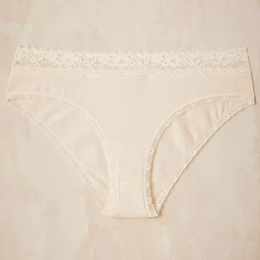 La culotte Alexandra en dentelle bio - Fabriquée en France